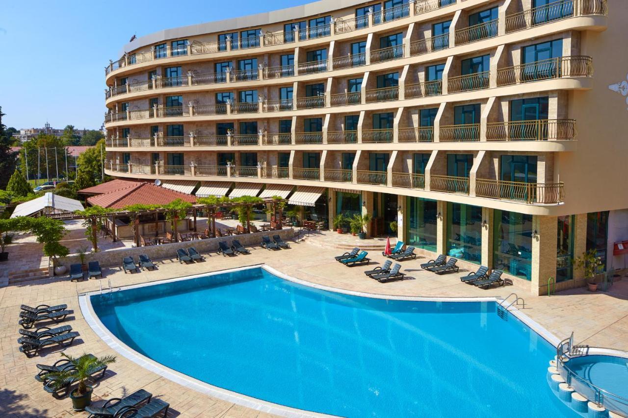 Mena Palace Hotel Sunny Beach Exterior foto